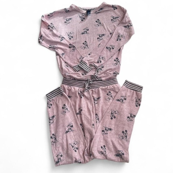 Disney Other - Pink Disney pajamas womans